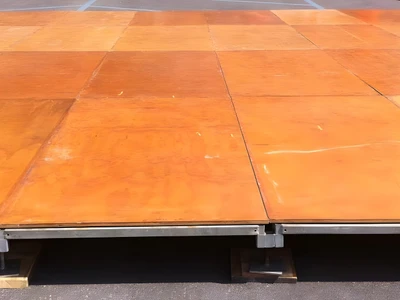 Pista da ballo montata per una cerimonia